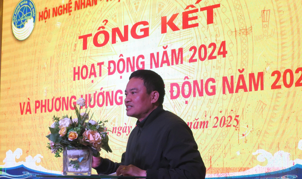 TP QLCN NgV.Tam phat bieuA.png